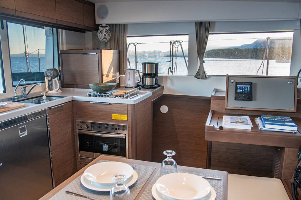 Catamaran Lagoon 40 Bonobo