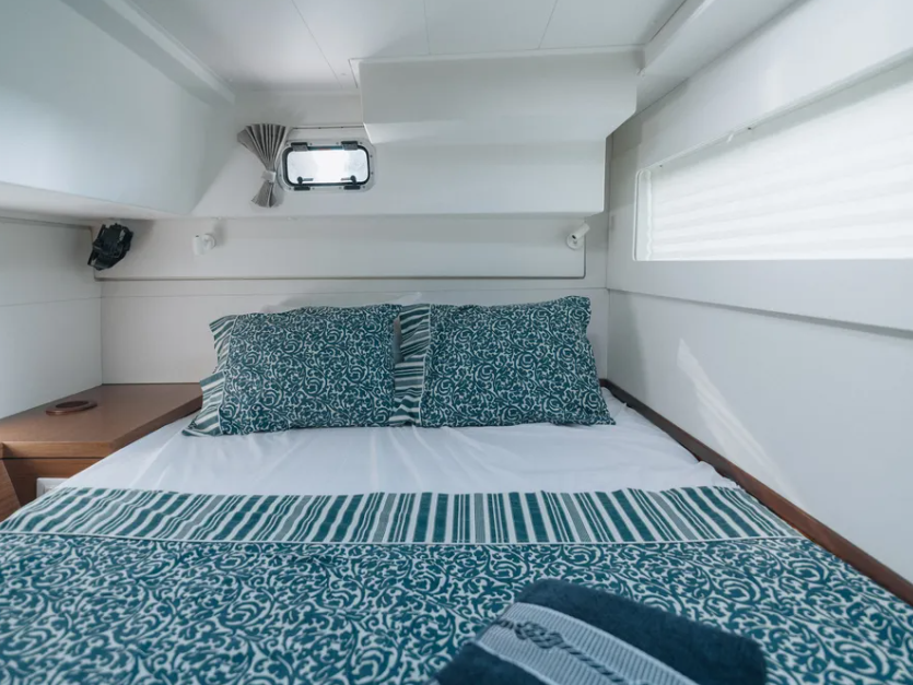 Catamaran Lagoon 40 L'avventura