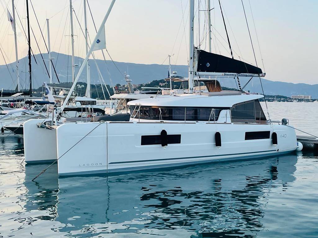 Catamaran Lagoon 40 Fratelli