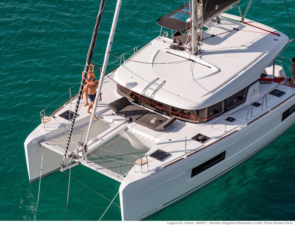 Katamaran Lagoon 40 Icaro