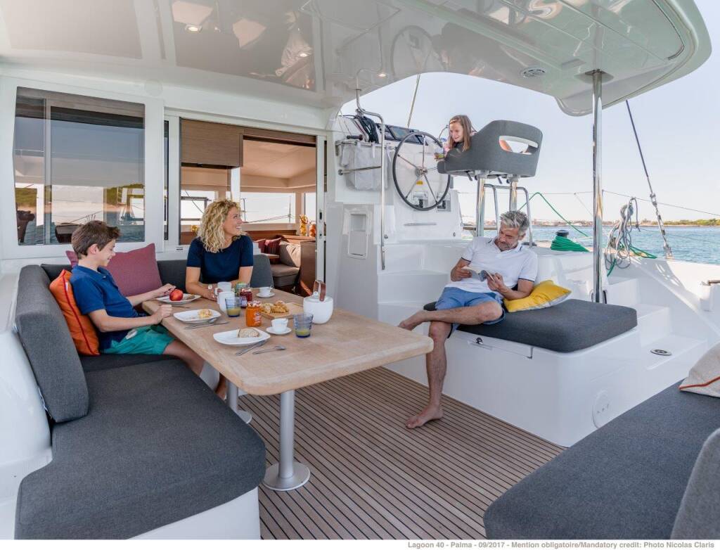 Catamaran Lagoon 40 Eftychia 40
