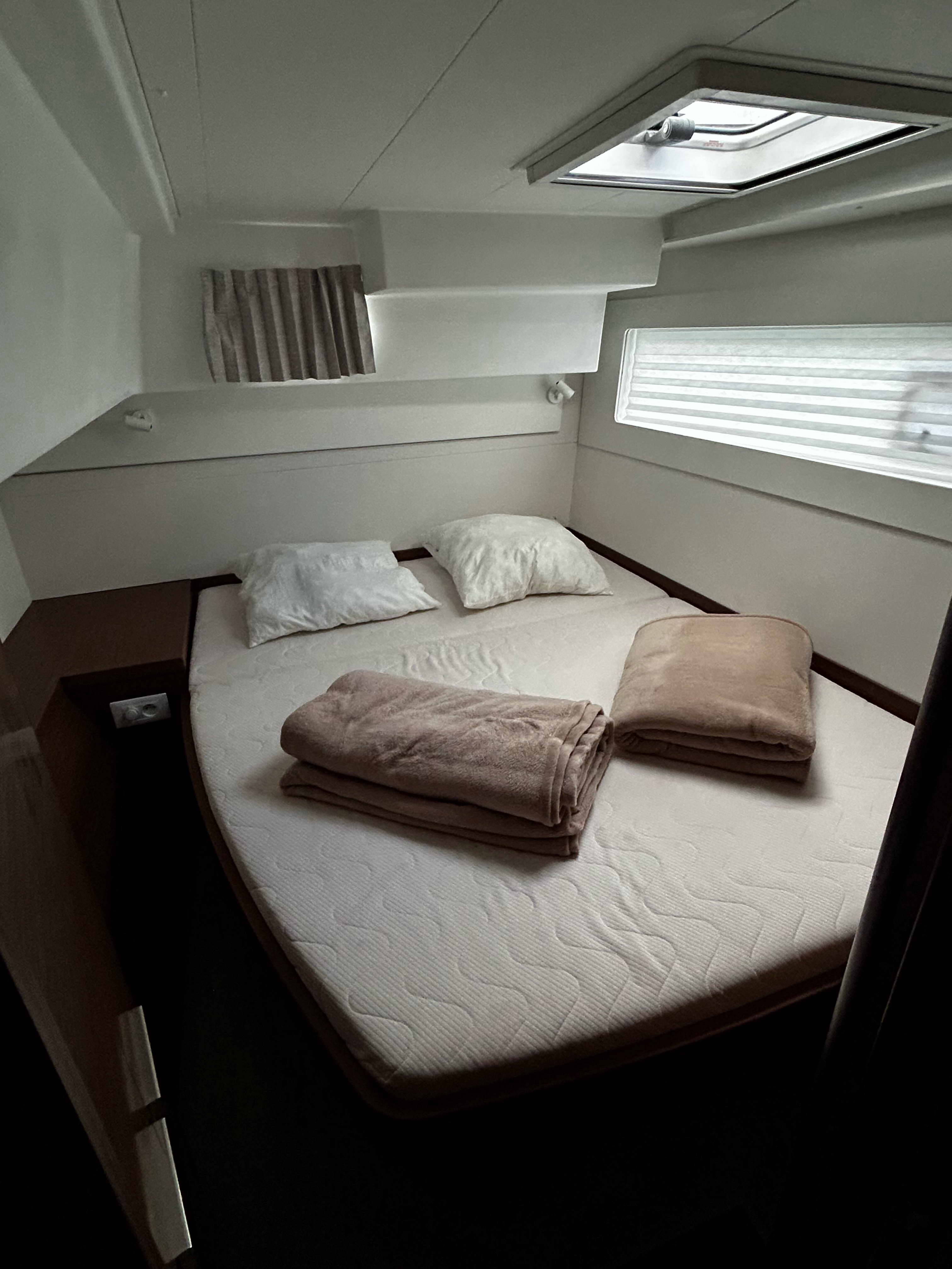 Catamaran Lagoon 40 PRESTIGE