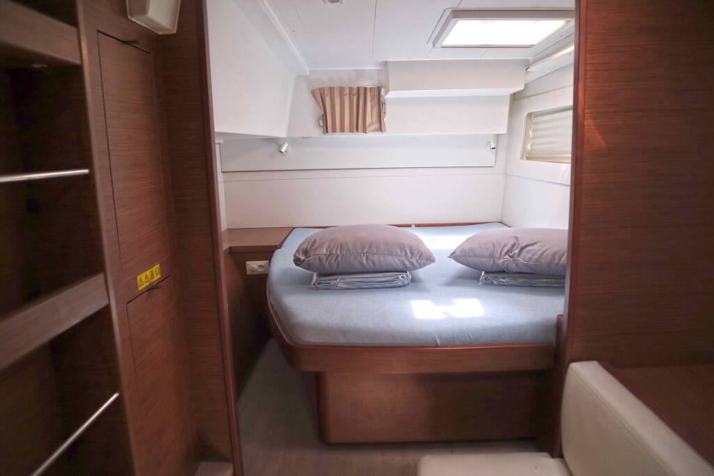 Katamaran Lagoon 40 ECONOMY