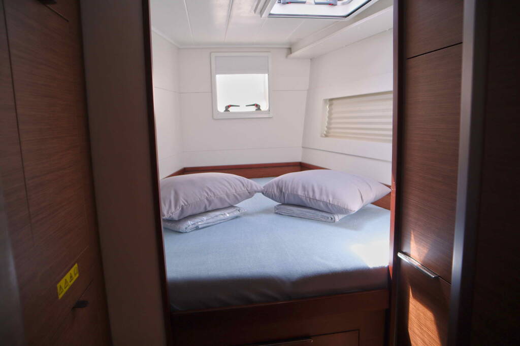 Katamaran Lagoon 40 ECONOMY