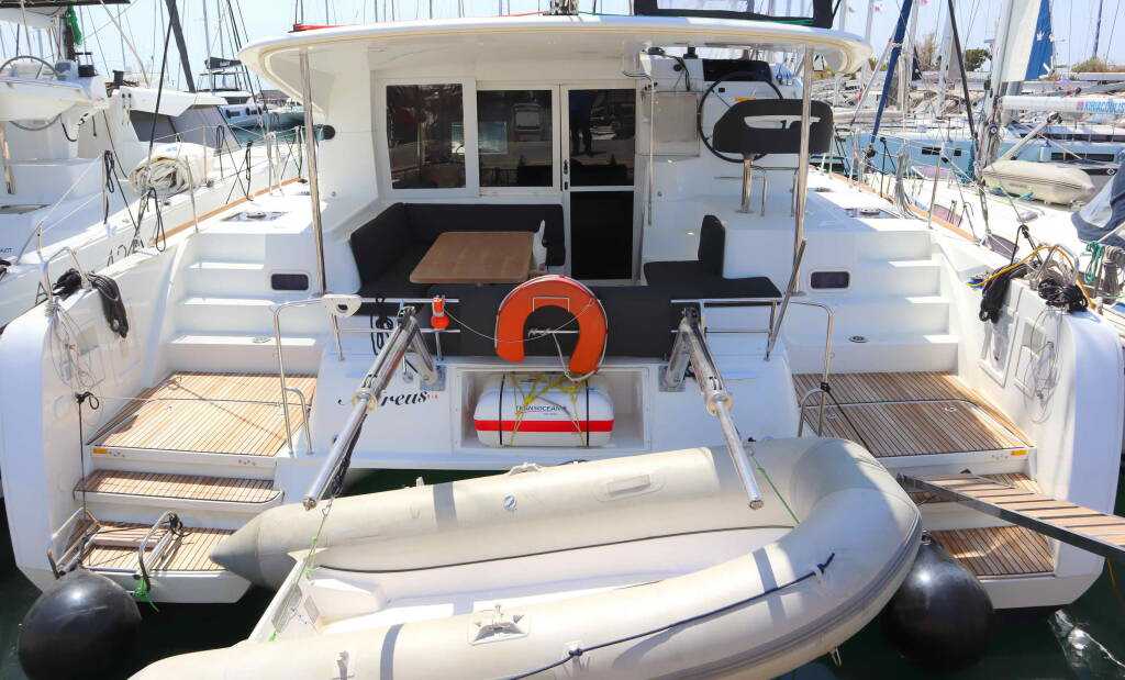 Katamaran Lagoon 40 ECONOMY