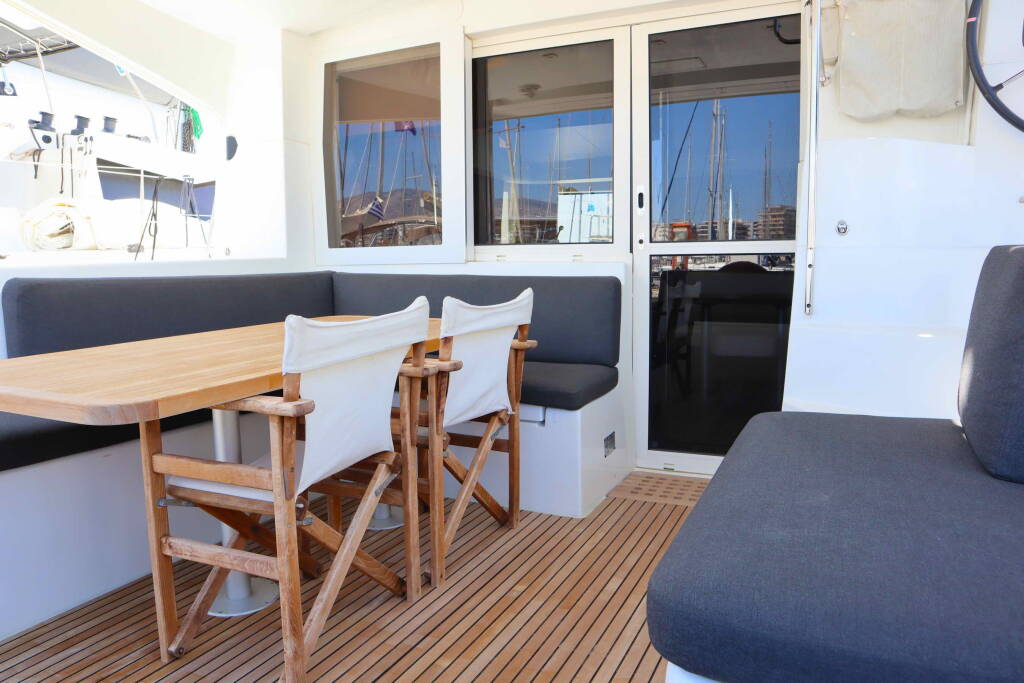 Catamaran Lagoon 40 Nereus