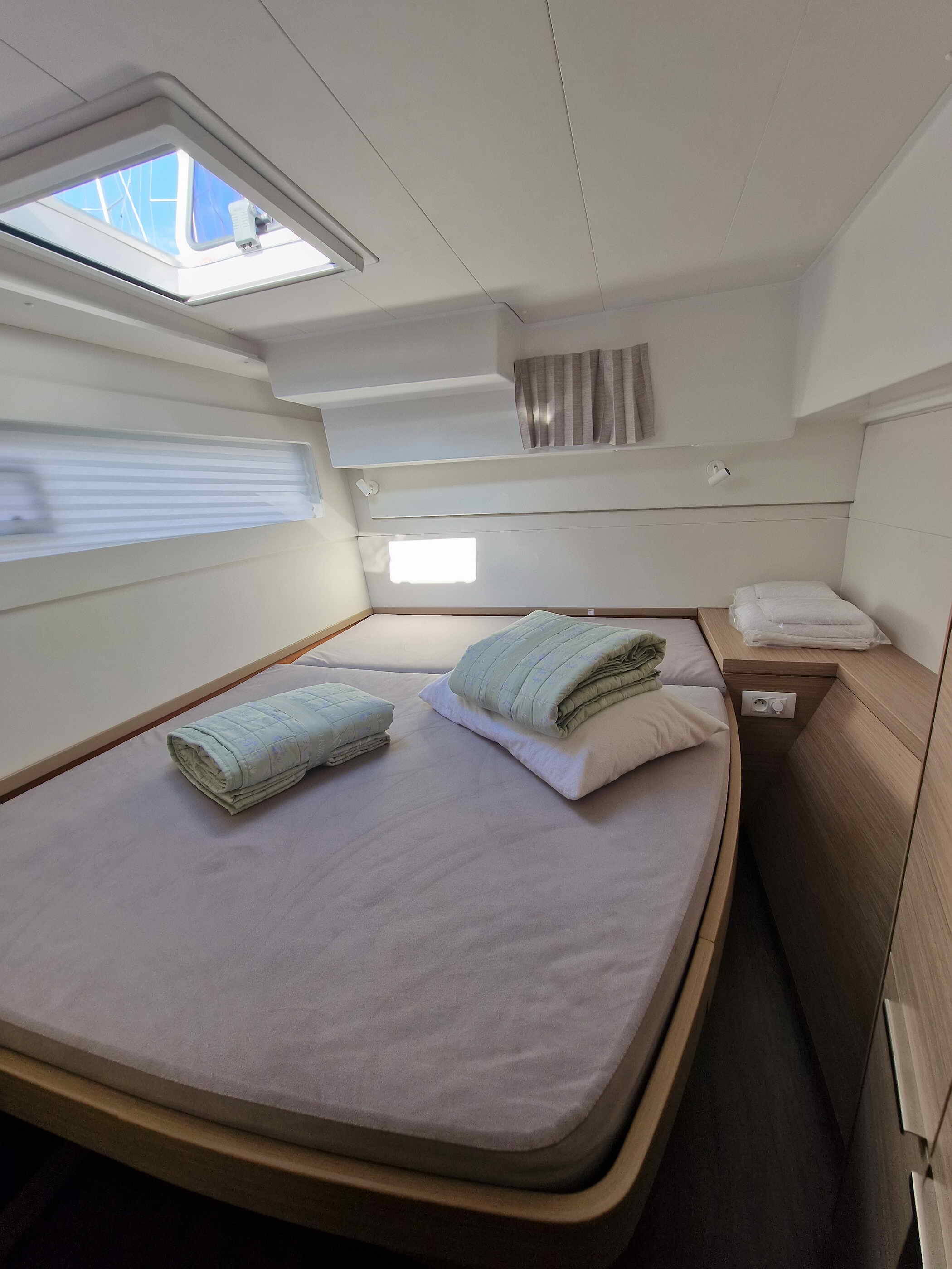 Catamaran Lagoon 40 PRESTIGE