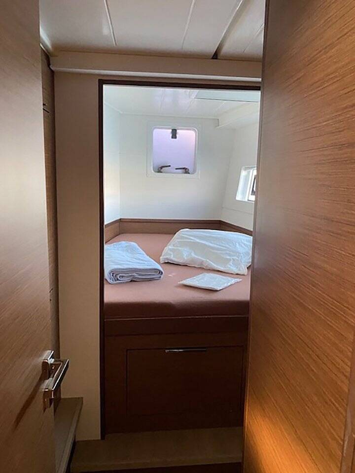 Catamaran Lagoon 40 Esterel