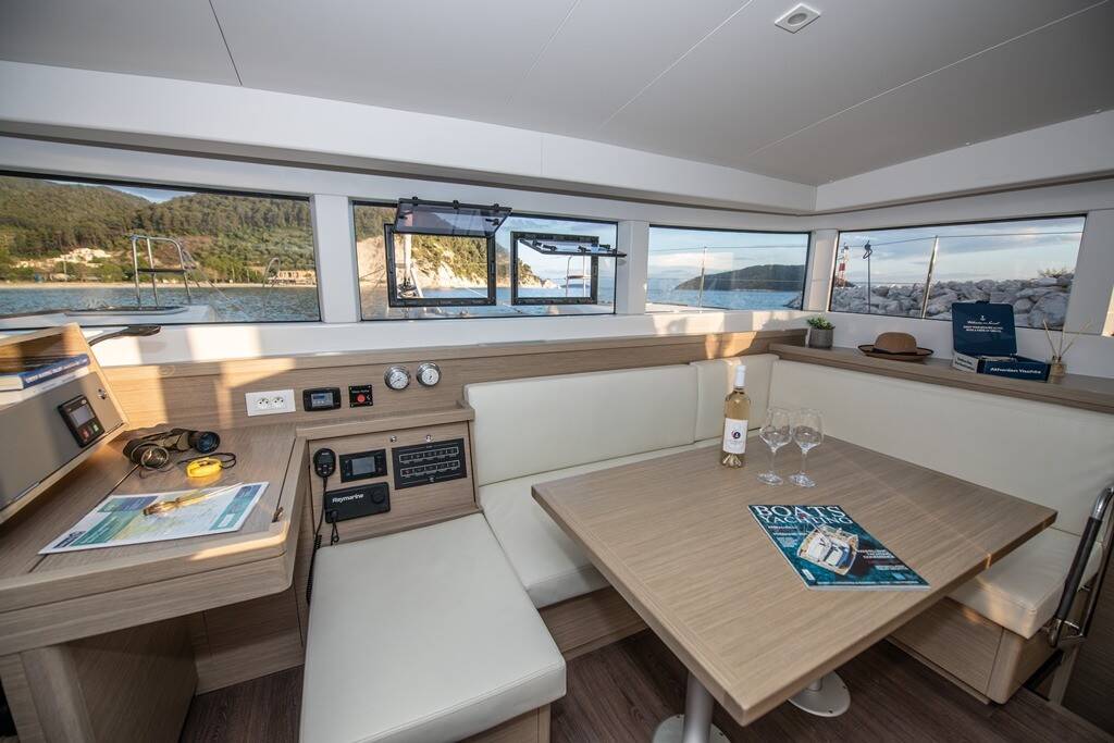 Catamaran Lagoon 40 Elia