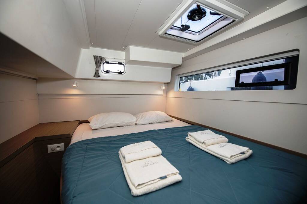 Catamaran Lagoon 40 Elia