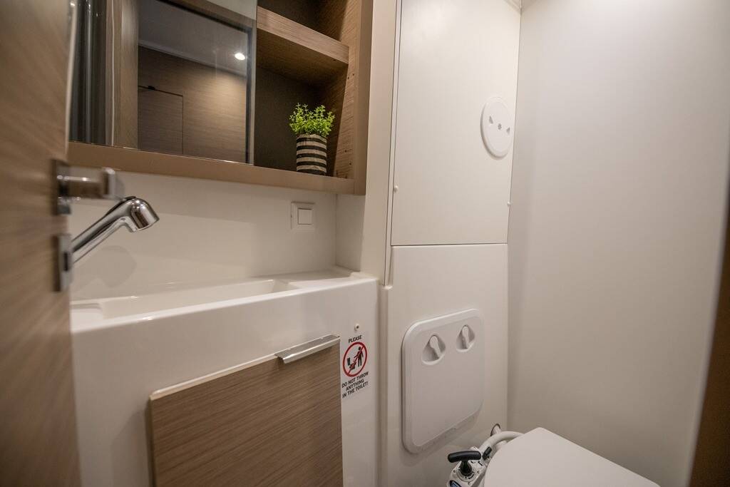 Catamaran Lagoon 40 Elia