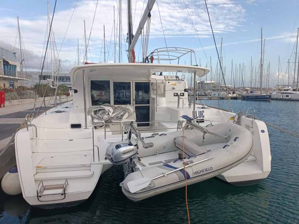 Katamaran Lagoon 40 Blue