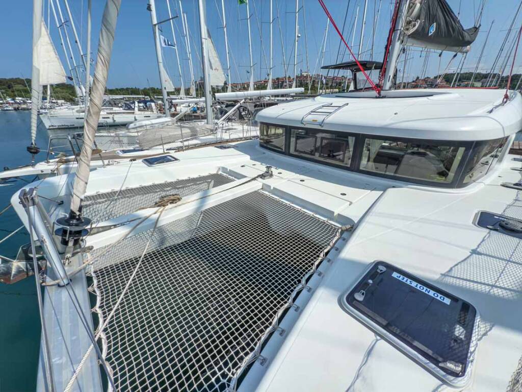 Catamaran Lagoon 40 Blue
