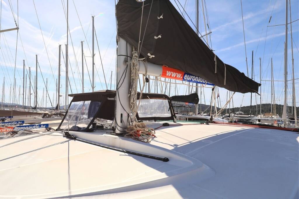 Catamaran Lagoon 40 Liquid Spirit