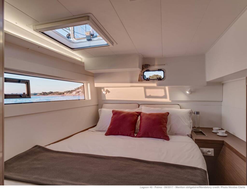 Catamaran Lagoon 40 Moxy