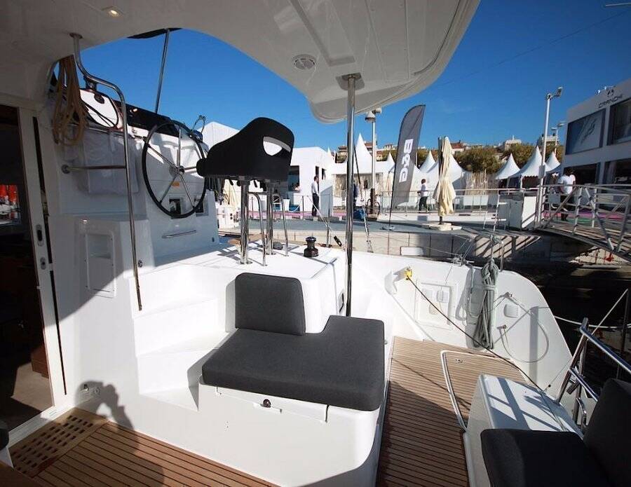 Catamaran Lagoon 40 Blue Horizon