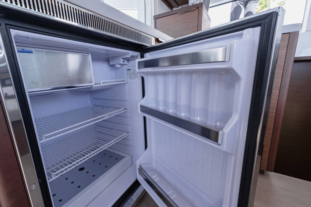 Katamaran Lagoon 40 Sailor Moon