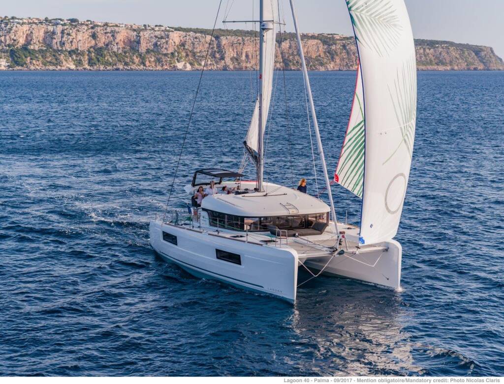 Catamaran Lagoon 40 Miber Aries