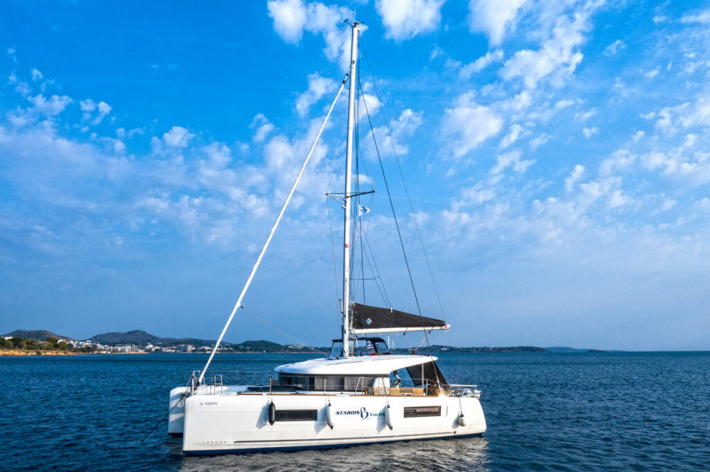 Catamaran Lagoon 40 il Vento