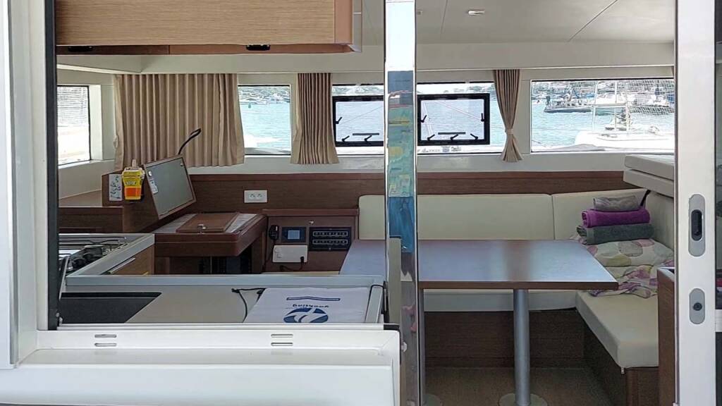 Katamaran Lagoon 40 StarElli