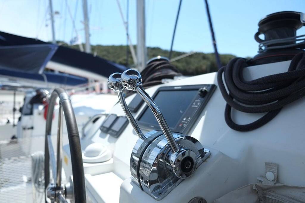 Katamaran Lagoon 400 S2 Yolamare