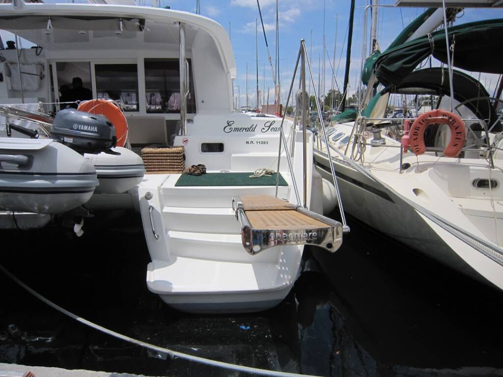 Katamaran Lagoon 400 S2 Emerald Seas