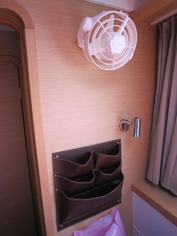 Katamaran Lagoon 400 S2 Emerald Seas