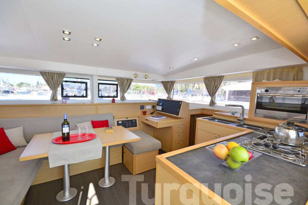 Catamaran Lagoon 400 S2 Turquoise
