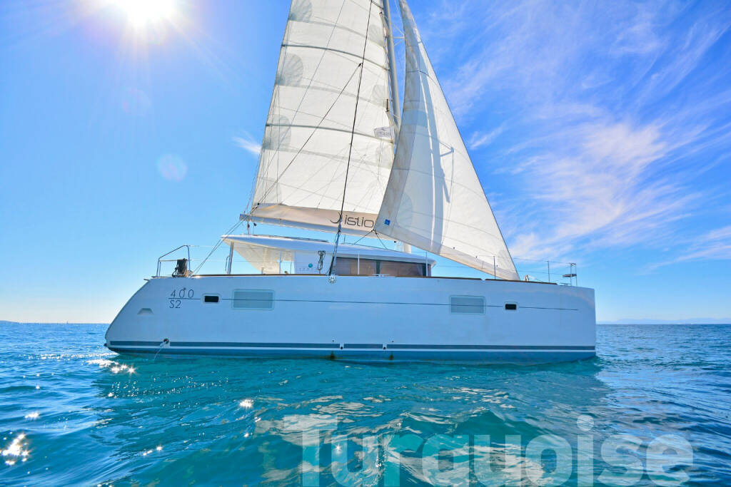 Catamaran Lagoon 400 S2 Turquoise
