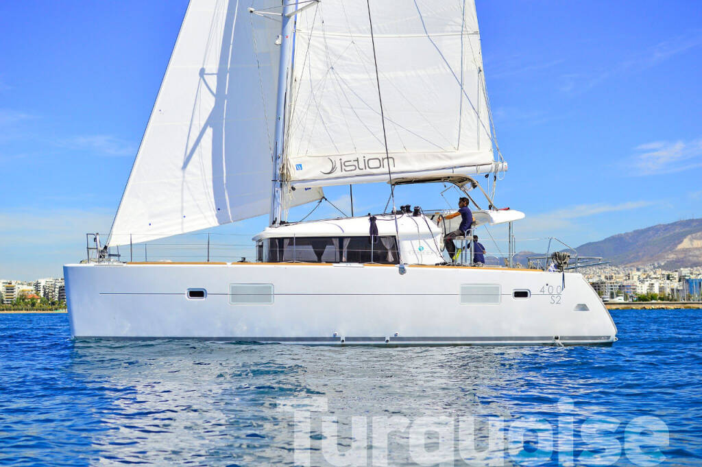 Catamaran Lagoon 400 S2 Turquoise