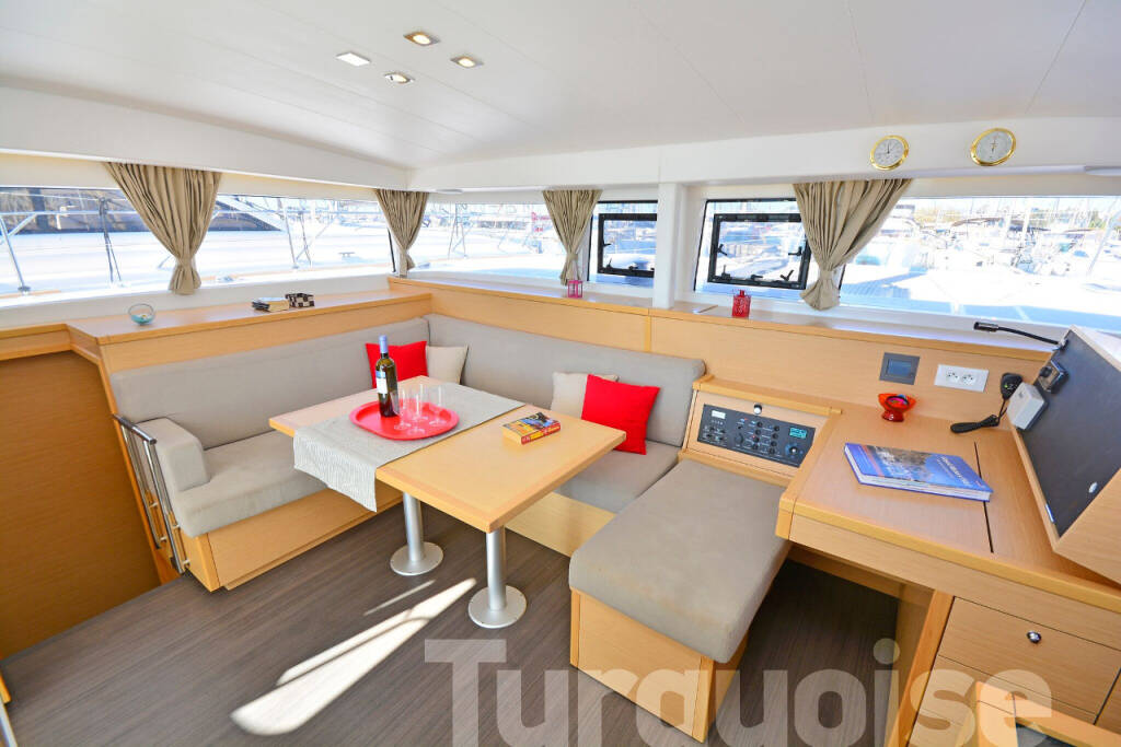 Catamaran Lagoon 400 S2 Turquoise