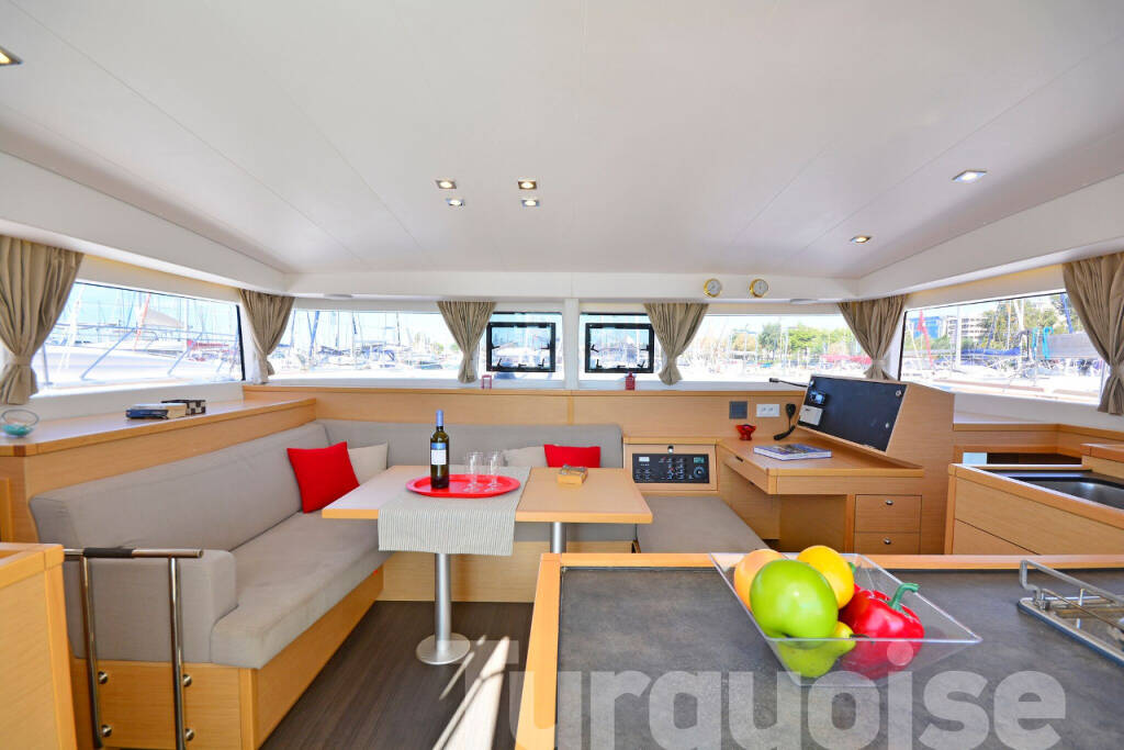 Catamaran Lagoon 400 S2 Turquoise