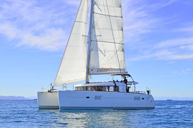 Katamaran Lagoon 400 S2 Callisto