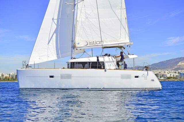 Katamaran Lagoon 400 S2 Callisto