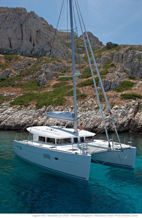 Katamaran Lagoon 400 S2 Liberty 2
