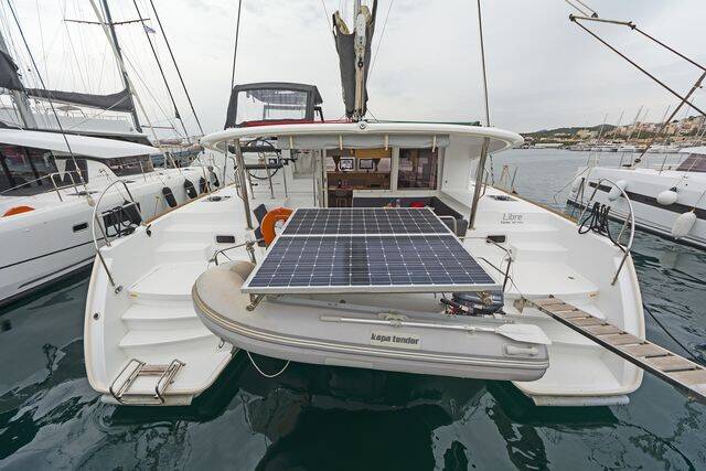 Katamaran Lagoon 400 S2 Libre