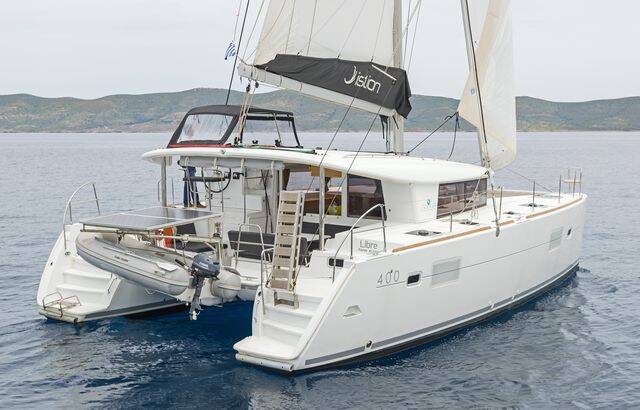 Katamaran Lagoon 400 S2 Libre