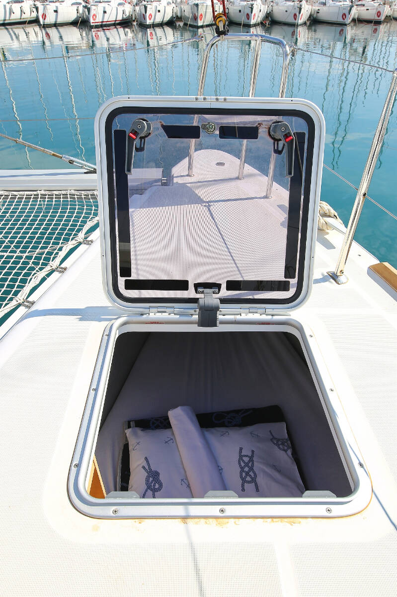 Katamaran Lagoon 400 S2 Elea