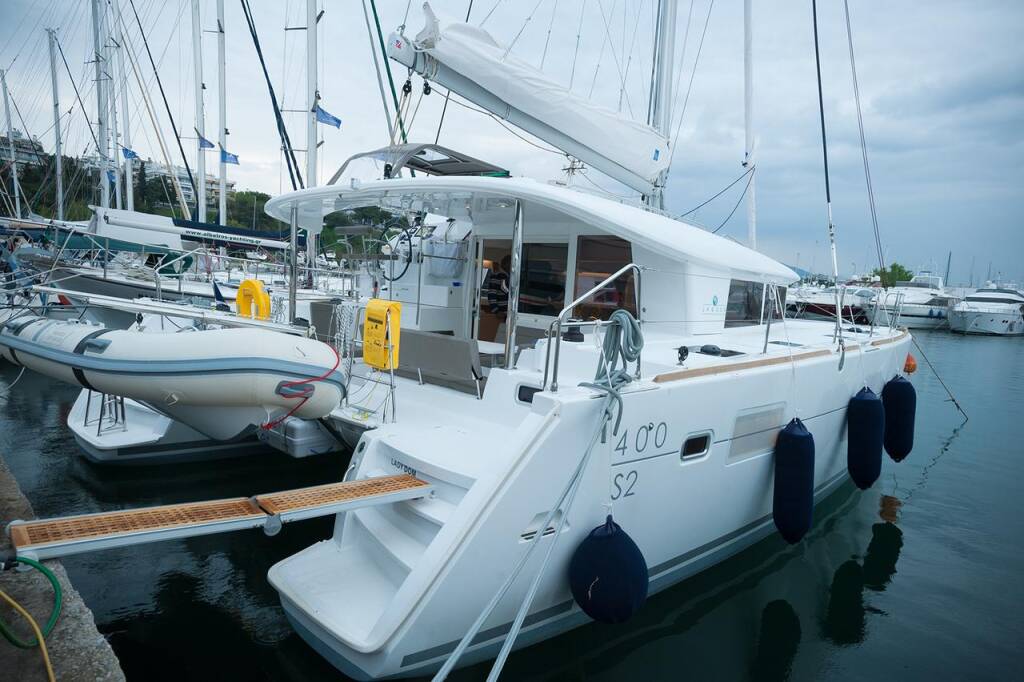 Katamaran Lagoon 400 S2 Lady Dom