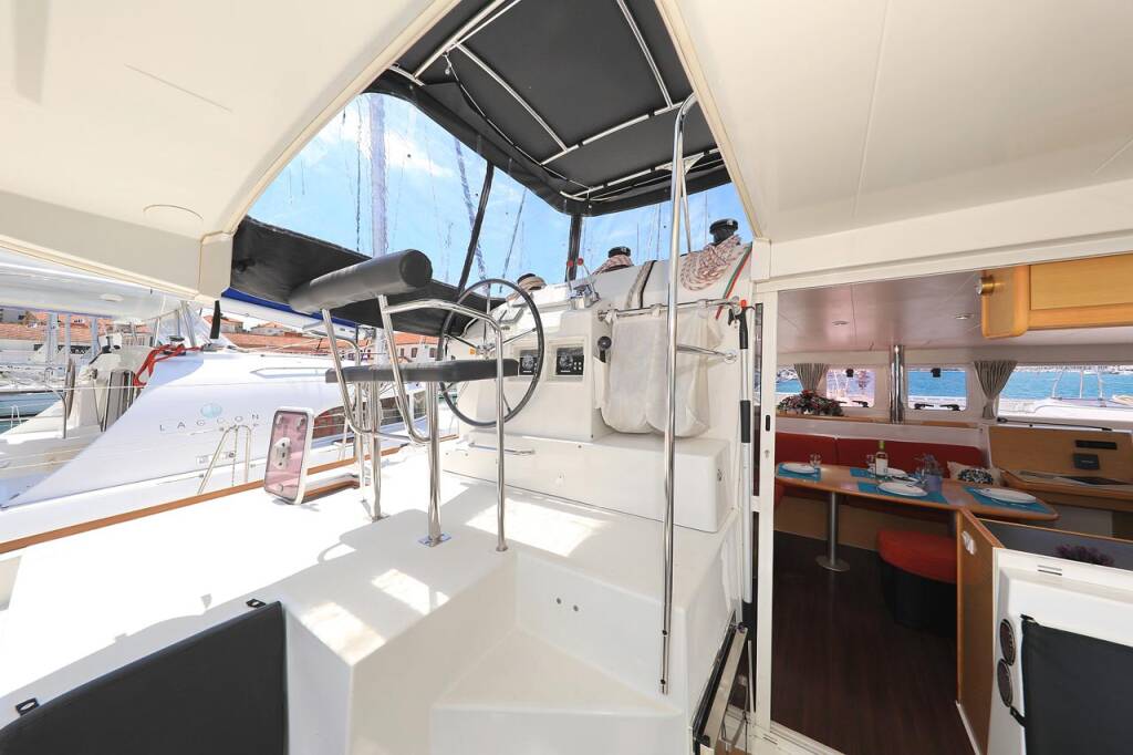Catamaran Lagoon 400 Pagomo nayan