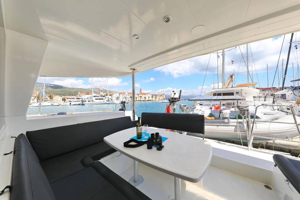 Catamaran Lagoon 400 Pagomo nayan