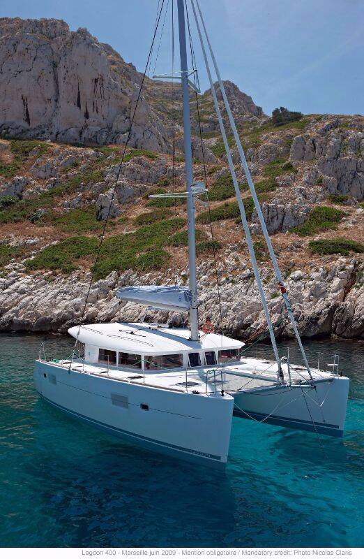 Katamaran Lagoon 400 ECONOMY