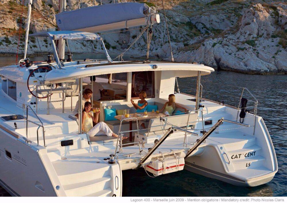 Katamaran Lagoon 400 ECONOMY