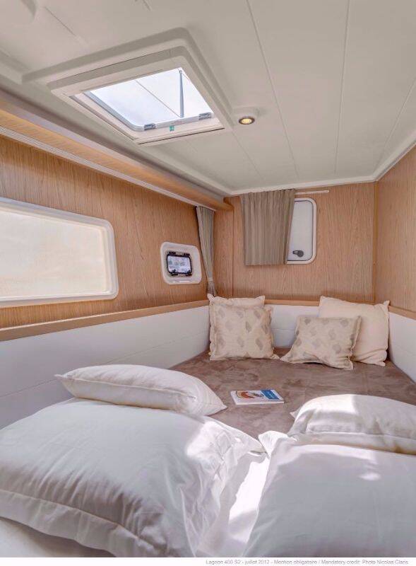 Katamaran Lagoon 400 ECONOMY