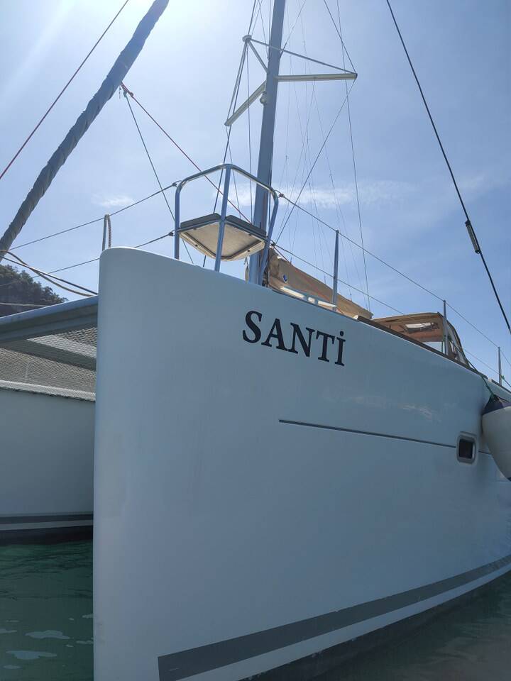 Katamaran Lagoon 400 Santi