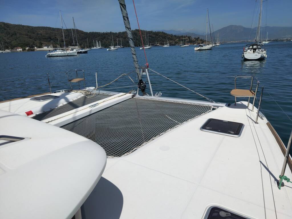 Katamaran Lagoon 400 Santi