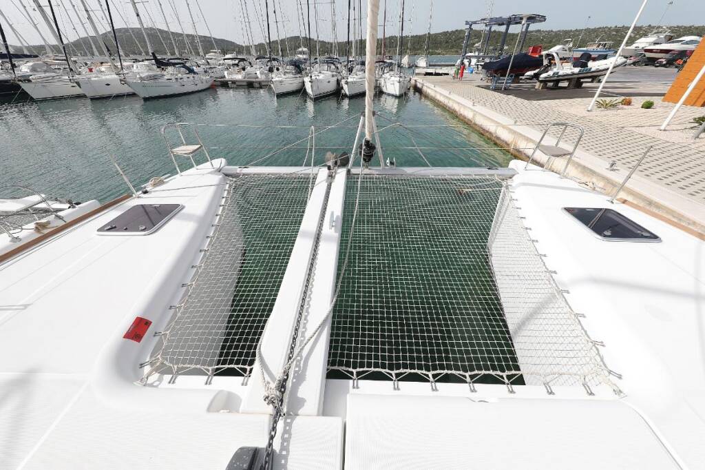 Catamaran Lagoon 400 Caribbean