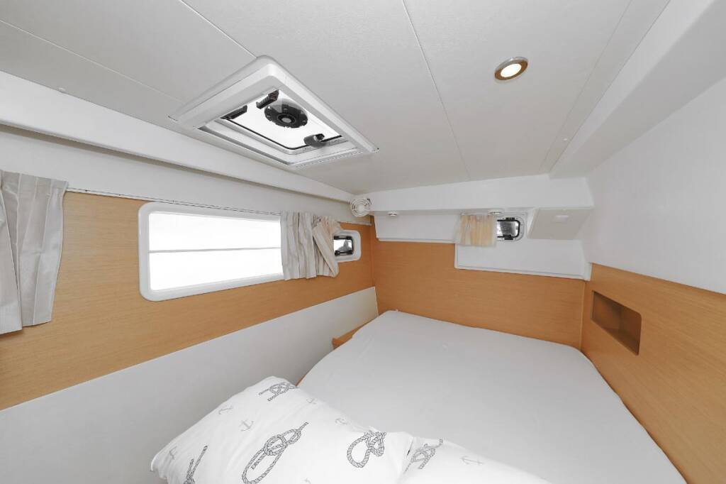 Catamaran Lagoon 400 Caribbean