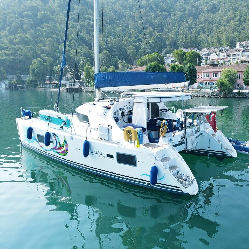 Katamaran Lagoon 410 S2 Aloha