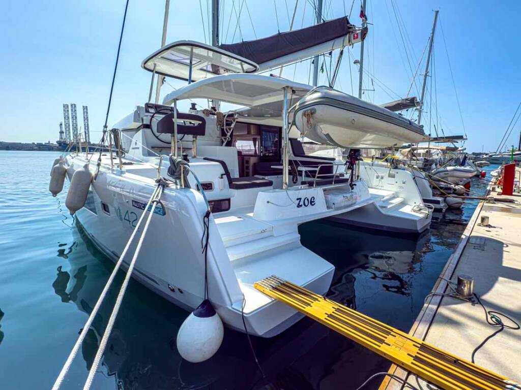 Catamaran Lagoon 42 Millenium Zoe